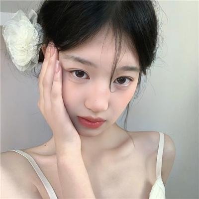 两个人一双手